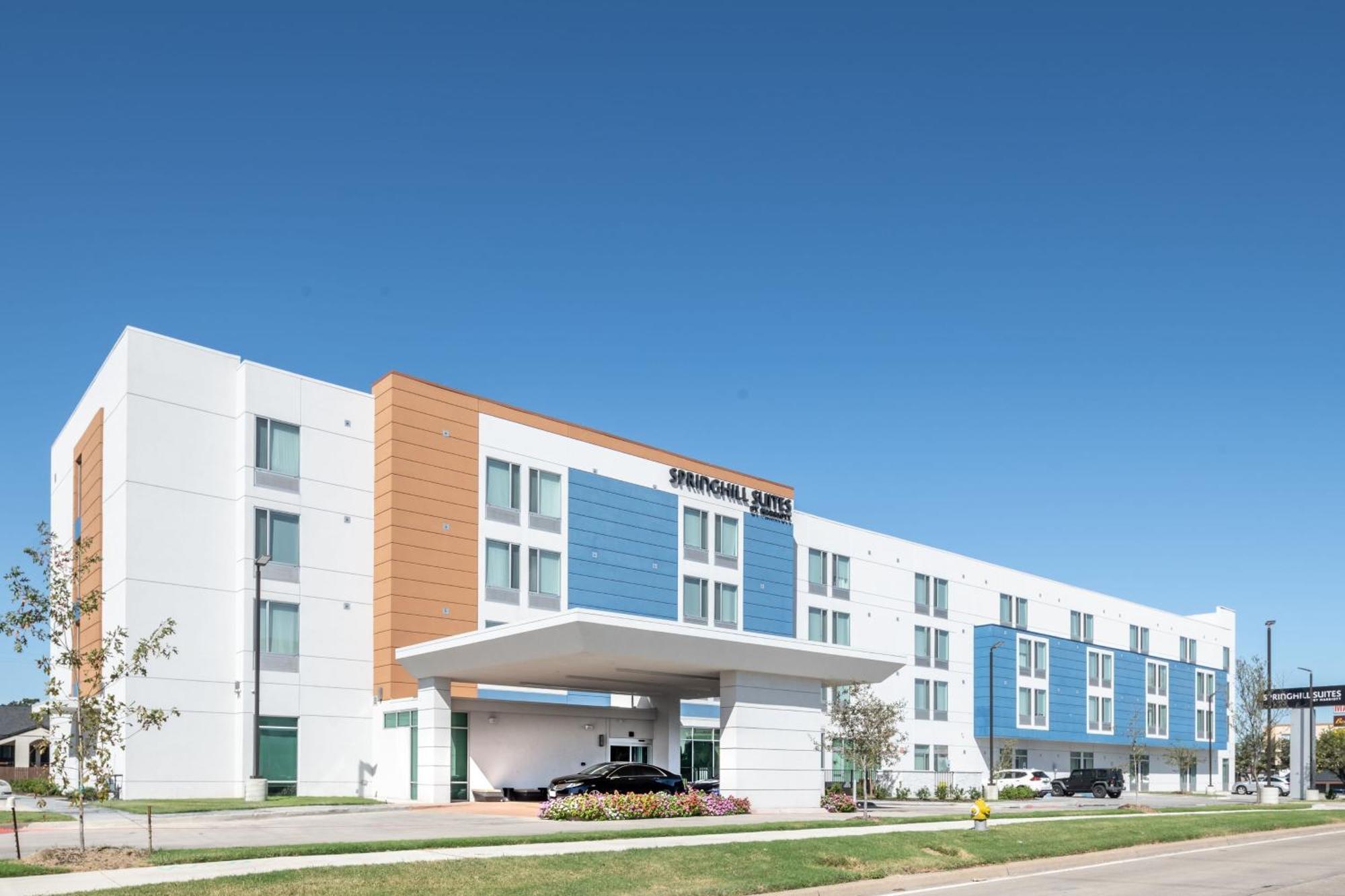 Springhill Suites Dallas Central Expressway Екстер'єр фото