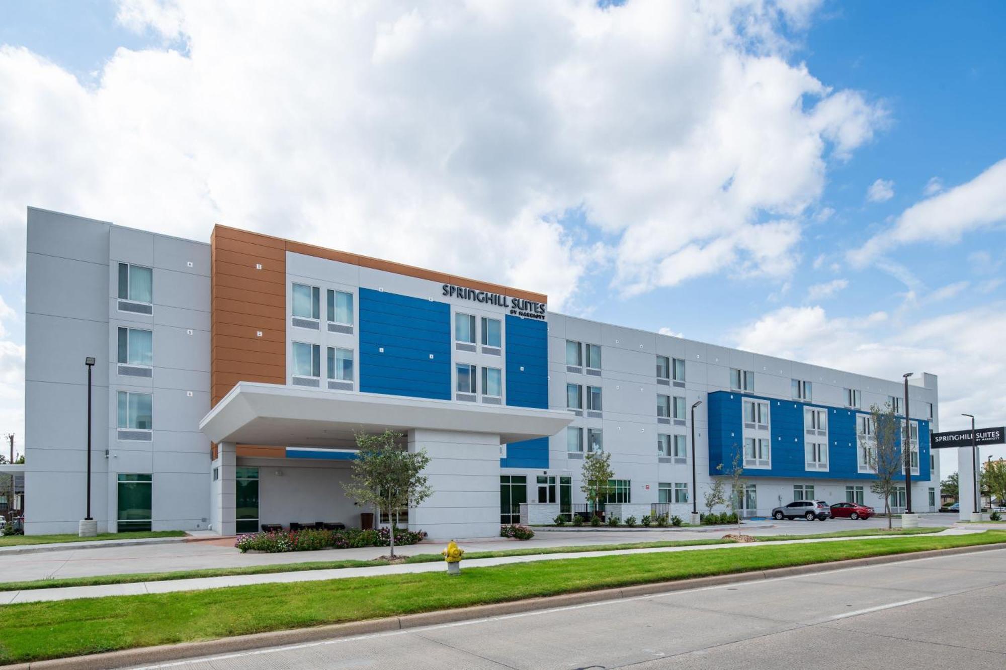 Springhill Suites Dallas Central Expressway Екстер'єр фото